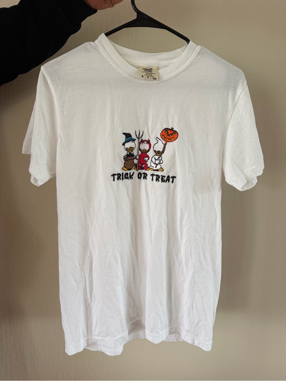 Disney 'Trick or Treat' Halloween Graphic Tee